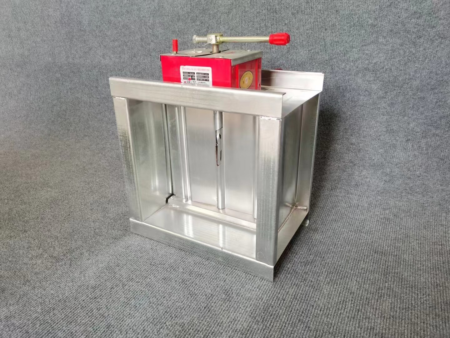 鐢?shù)鍔ㄩ槻鐏榾鍦ㄧ伀鐏炬椂鐨勪綔鐢ㄦ槸浠涔堬紵