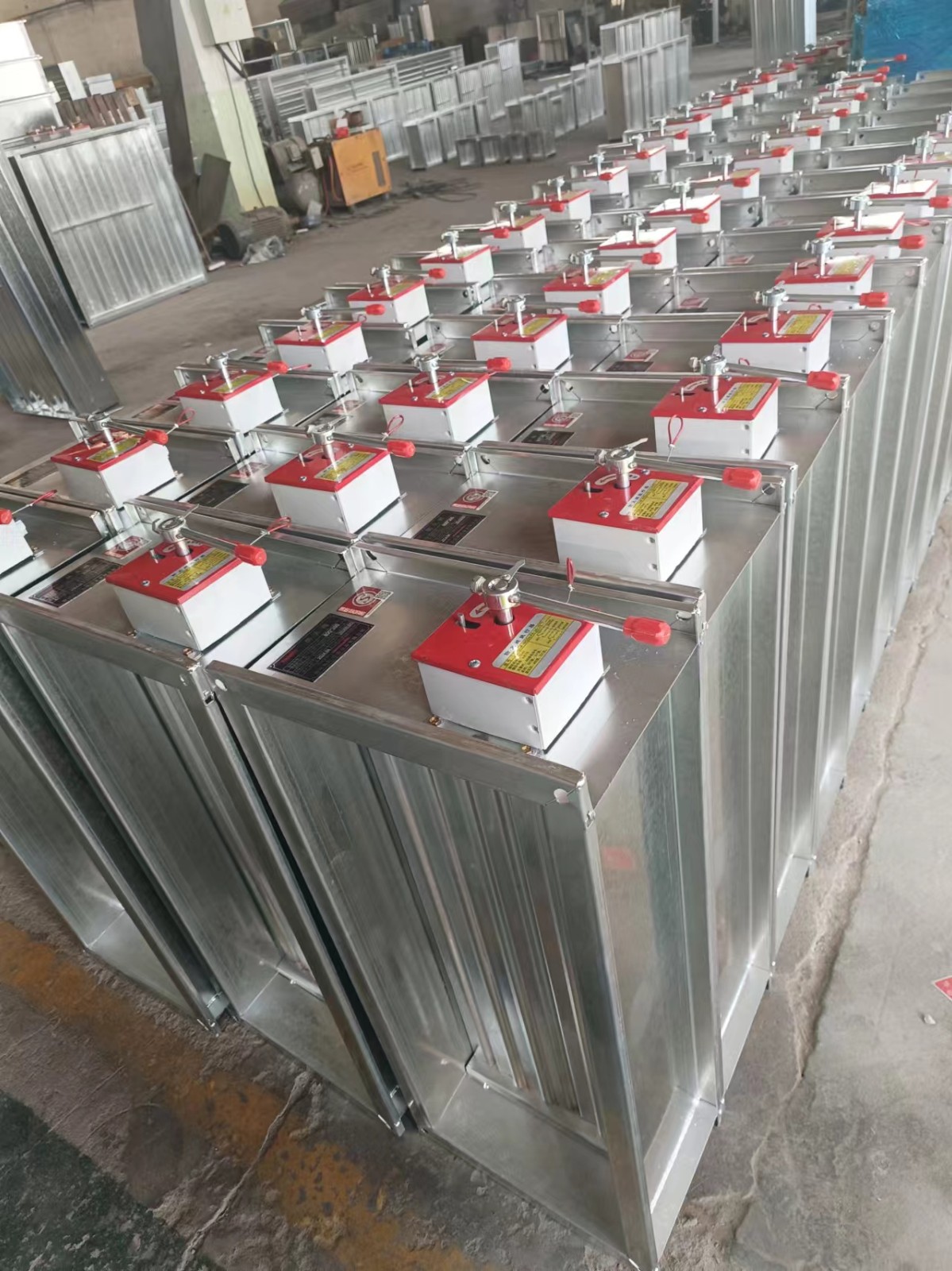 防火阀、排烟阀在空调系�l�中作用�?qi��ng)维护管�? onmousewheel=